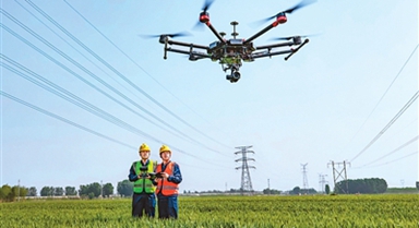 从爬塔巡线到无人机“智巡”