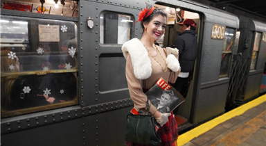 纽约：乘坐“怀旧地铁”