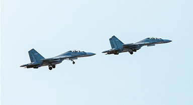 空军航空兵某旅开展飞行训练