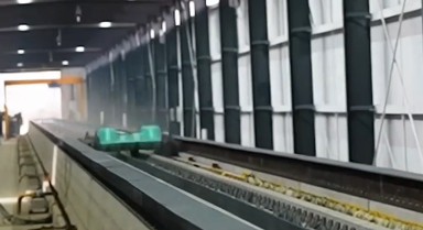 第一视角看2秒飙到时速700公里