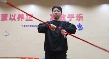 江西杂技少年新春排练记